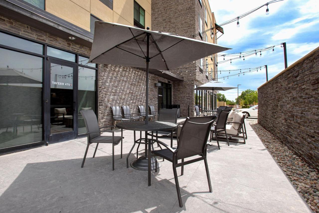 Fairfield By Marriott & Denver Southwest, 2*